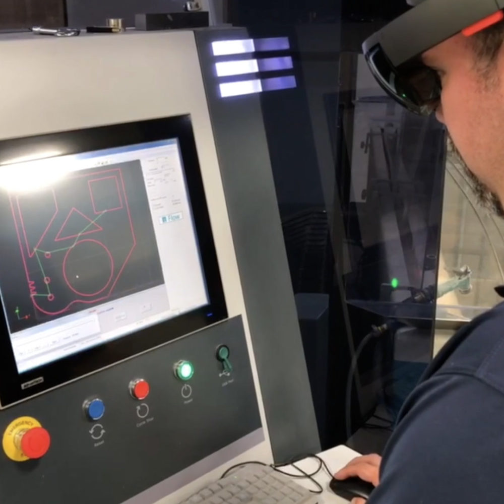 Augmented & Virtual Reality Training Software Taqtile