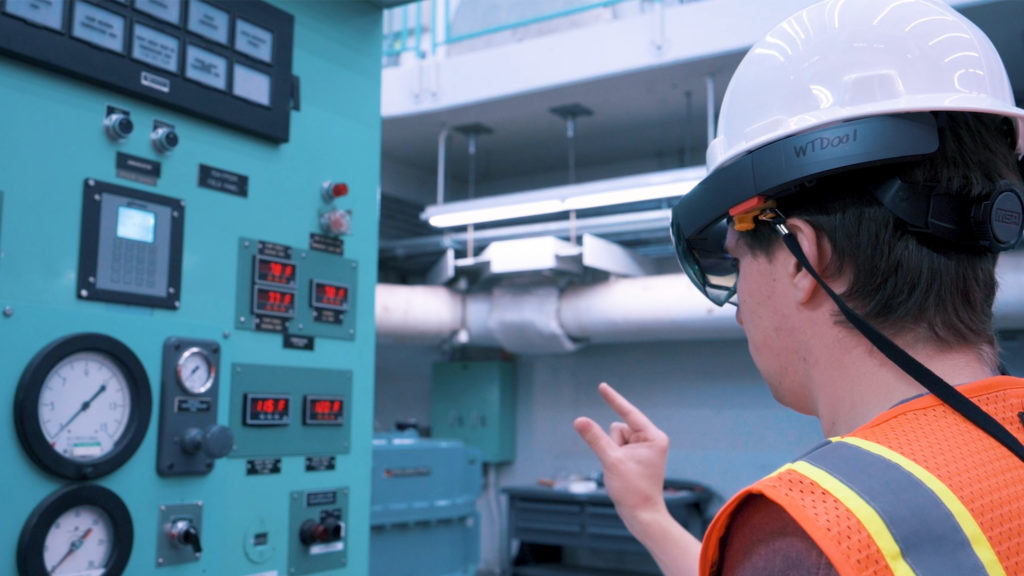 industrial operator training and field service with augmented reality