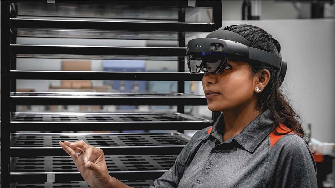 Microsoft Guides migration to Taqtile augmented reality software